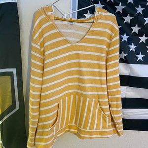 Woman’s Yellow 2XL Hooded Sweater